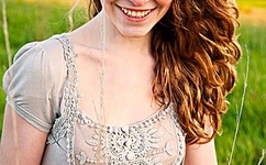 NANANA在线观看高清影院